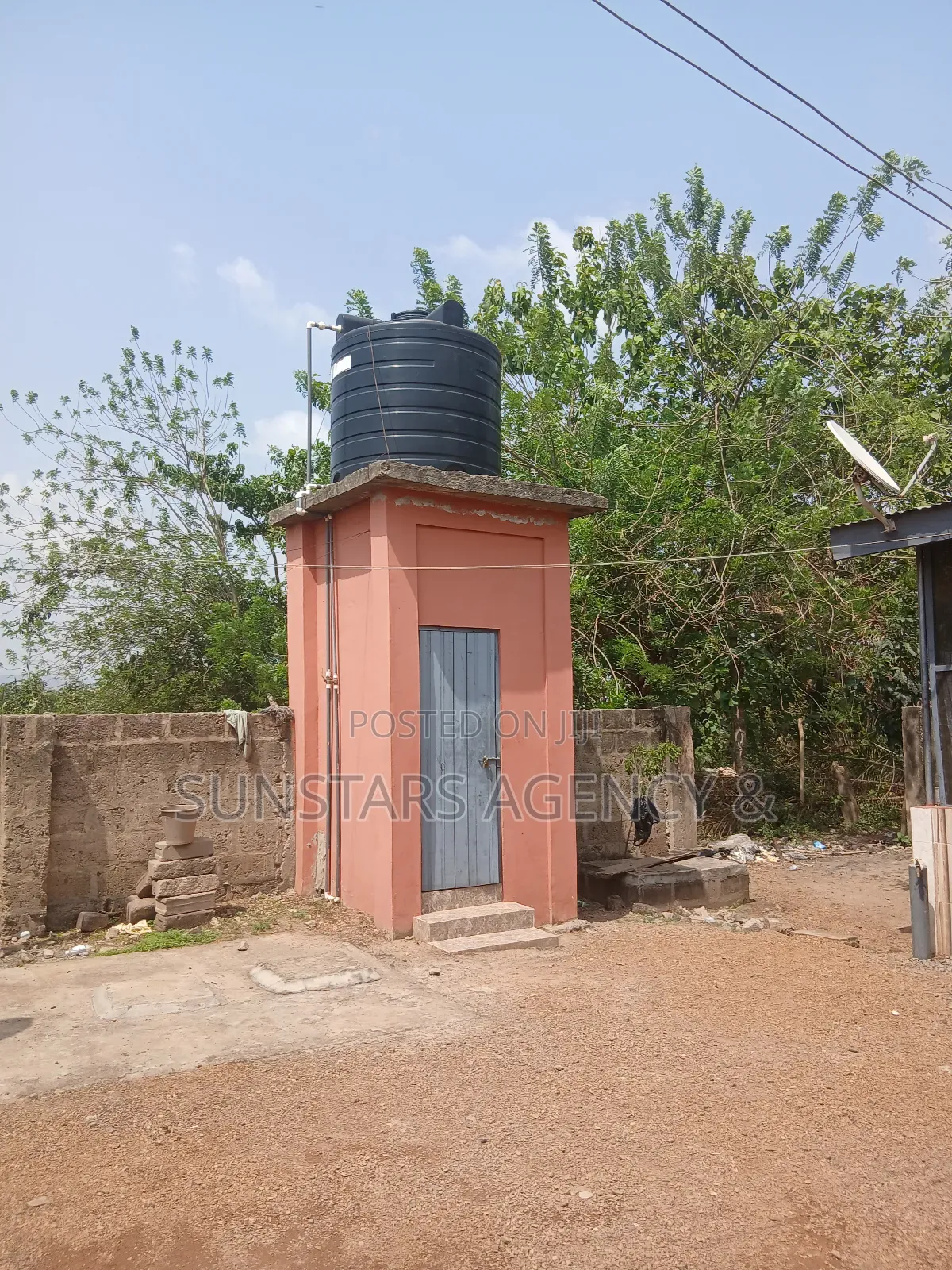 6bdrm House in Hohoe Municipal for sale