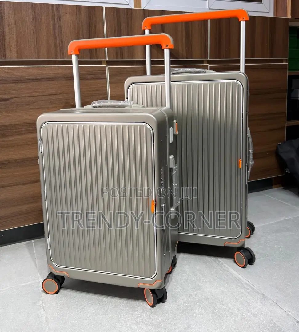 Bric's Capri 2.0 Expandable Spinner Models Travel Luggage