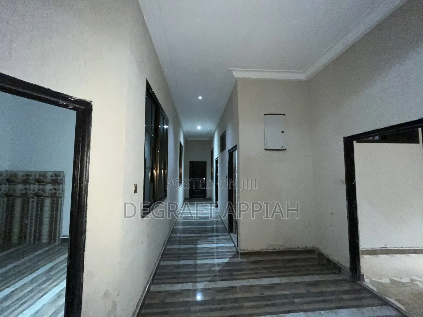 6bdrm House in Adankwame Esaso, Atwima Nwabiagya for sale