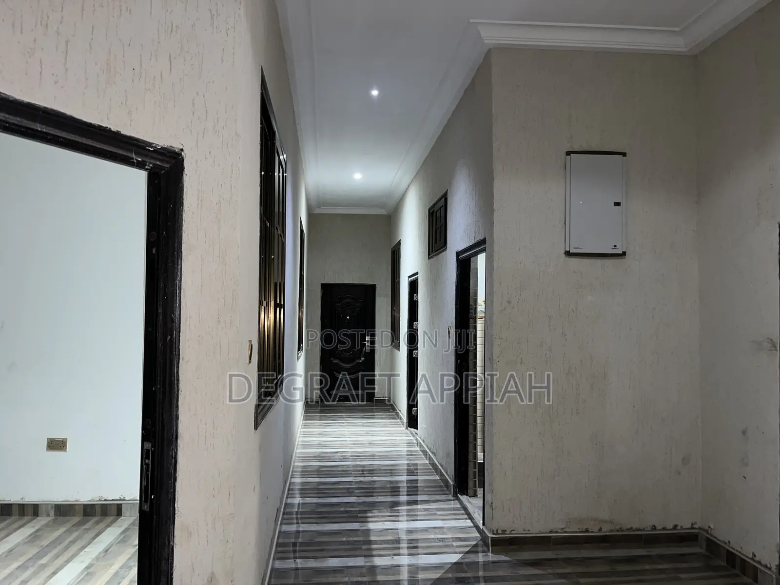 6bdrm House in Adankwame Esaso, Atwima Nwabiagya for sale