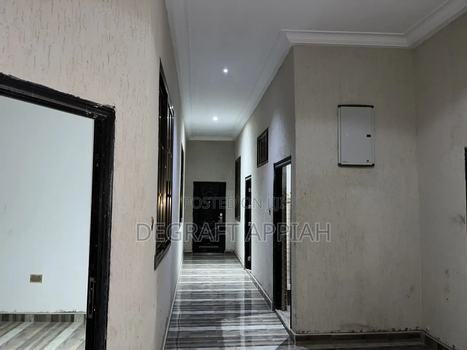 6bdrm House in Adankwame Esaso, Atwima Nwabiagya for sale