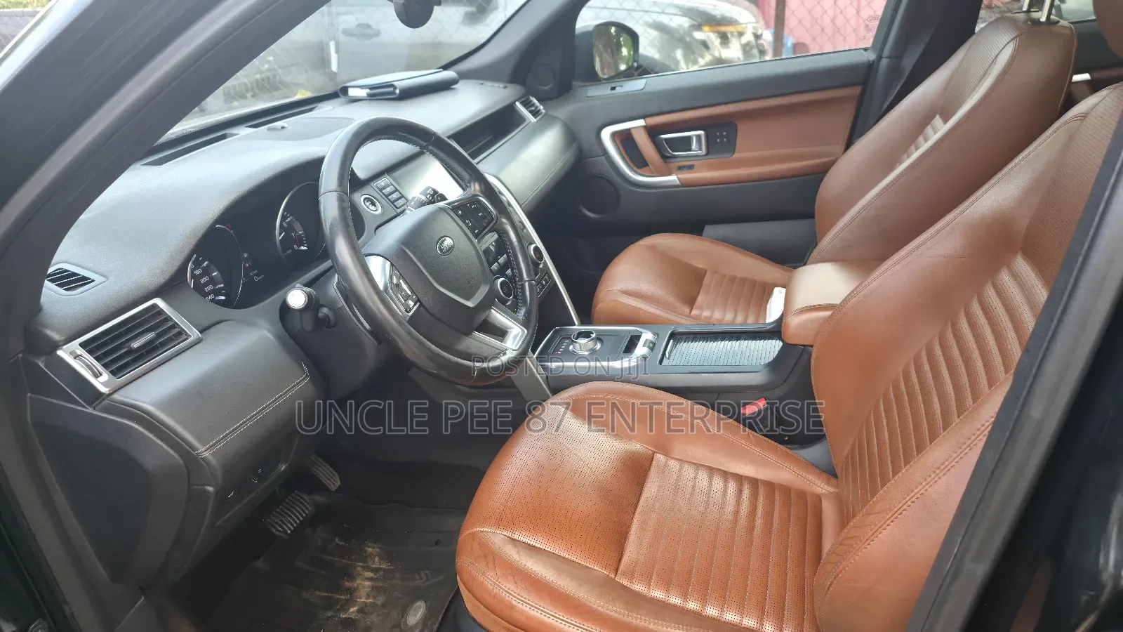 Land Rover Discovery Sport HSE LUX 2017 Black