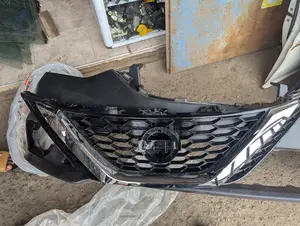 Sentra 2016,2017,2018,2019 Top Grille