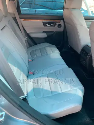 Honda CR-V 2019 Silver
