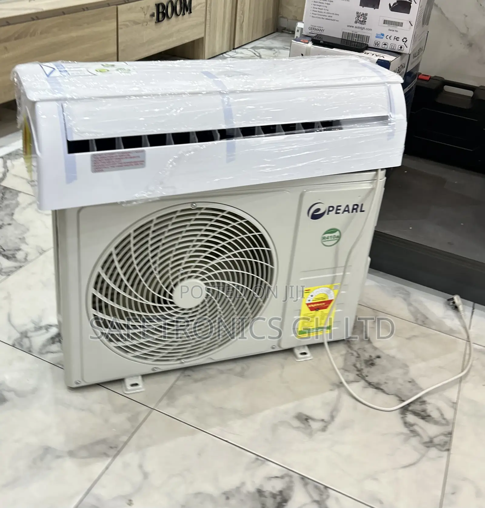 Pearl Electric Auto Restart 1.5hp Split White Ac