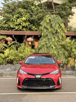 Toyota Corolla XSE 4dr Sedan (1.8L 4cyl CVT) 2017 Red