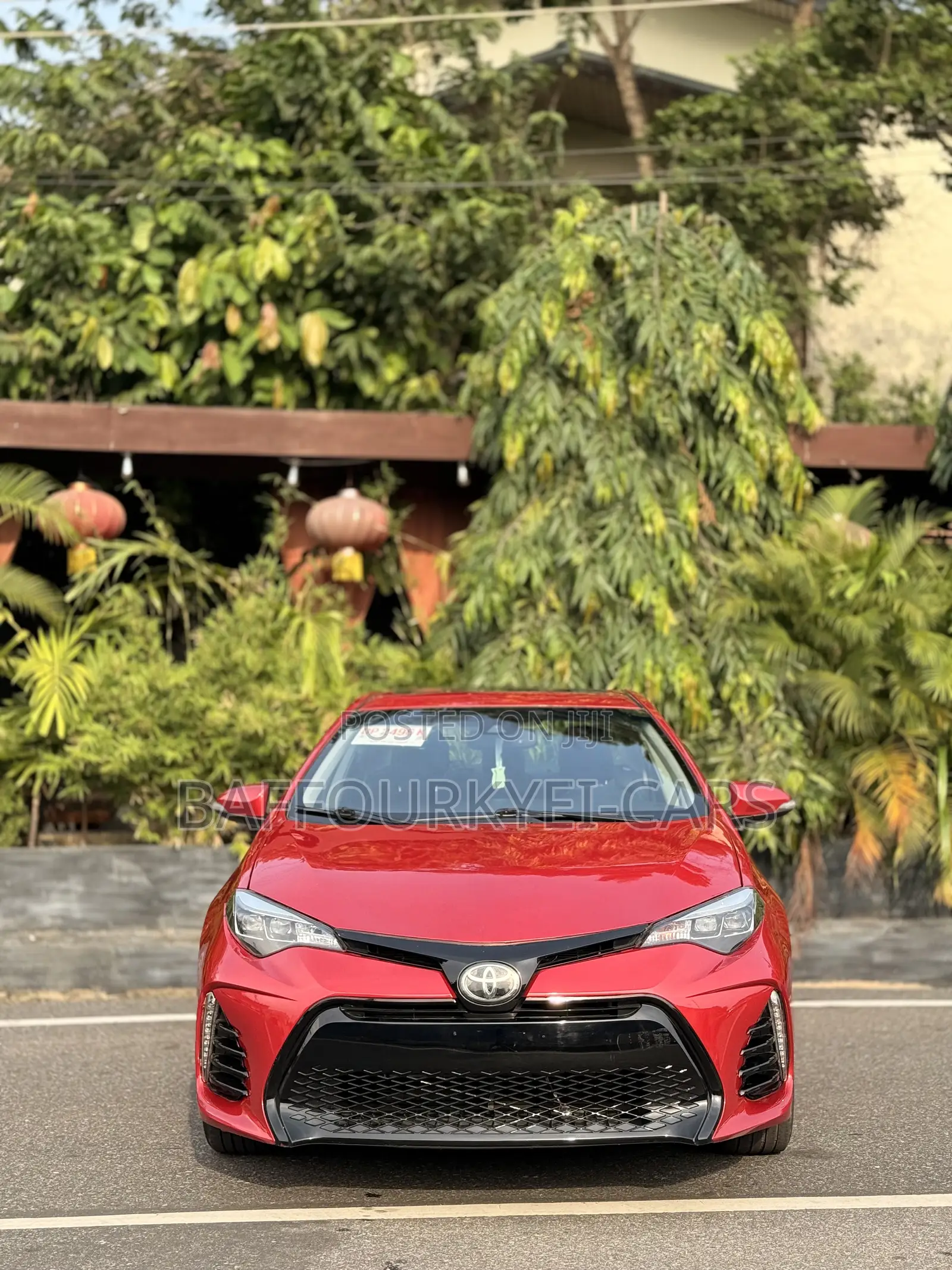 Toyota Corolla XSE 4dr Sedan (1.8L 4cyl CVT) 2017 Red