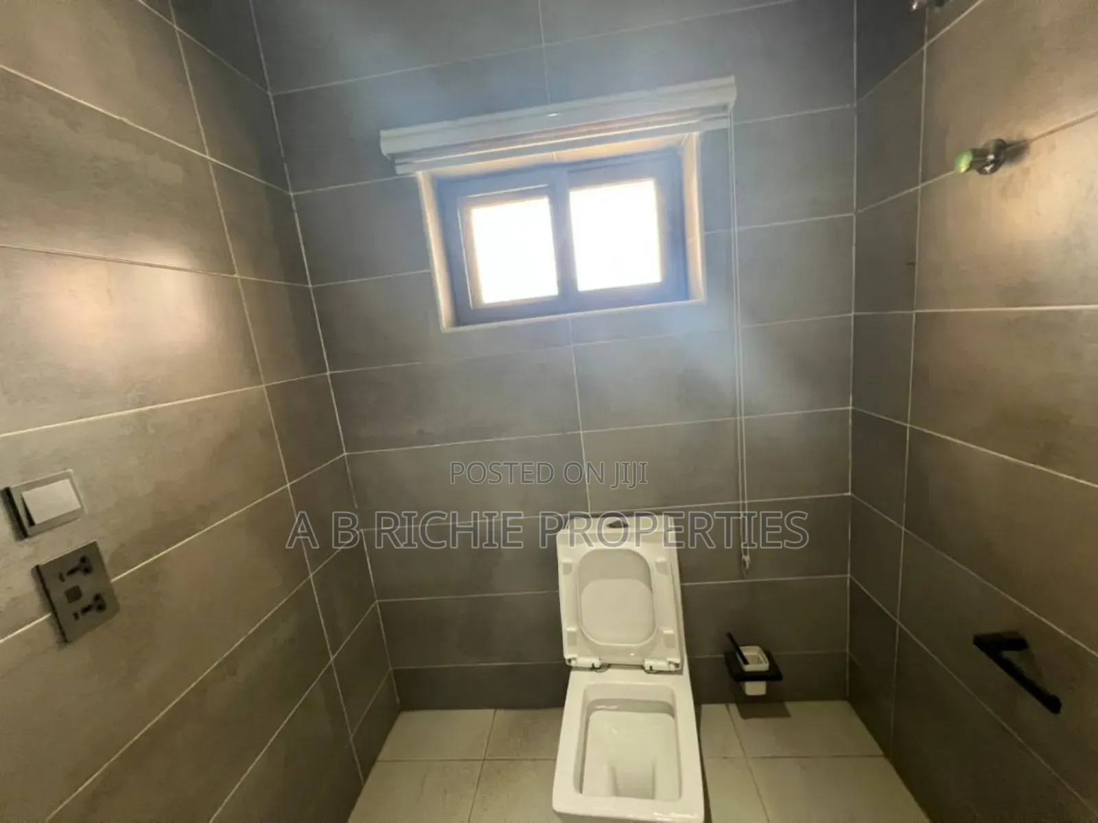 4bdrm House in Ab Richie Properties, East Legon for rent