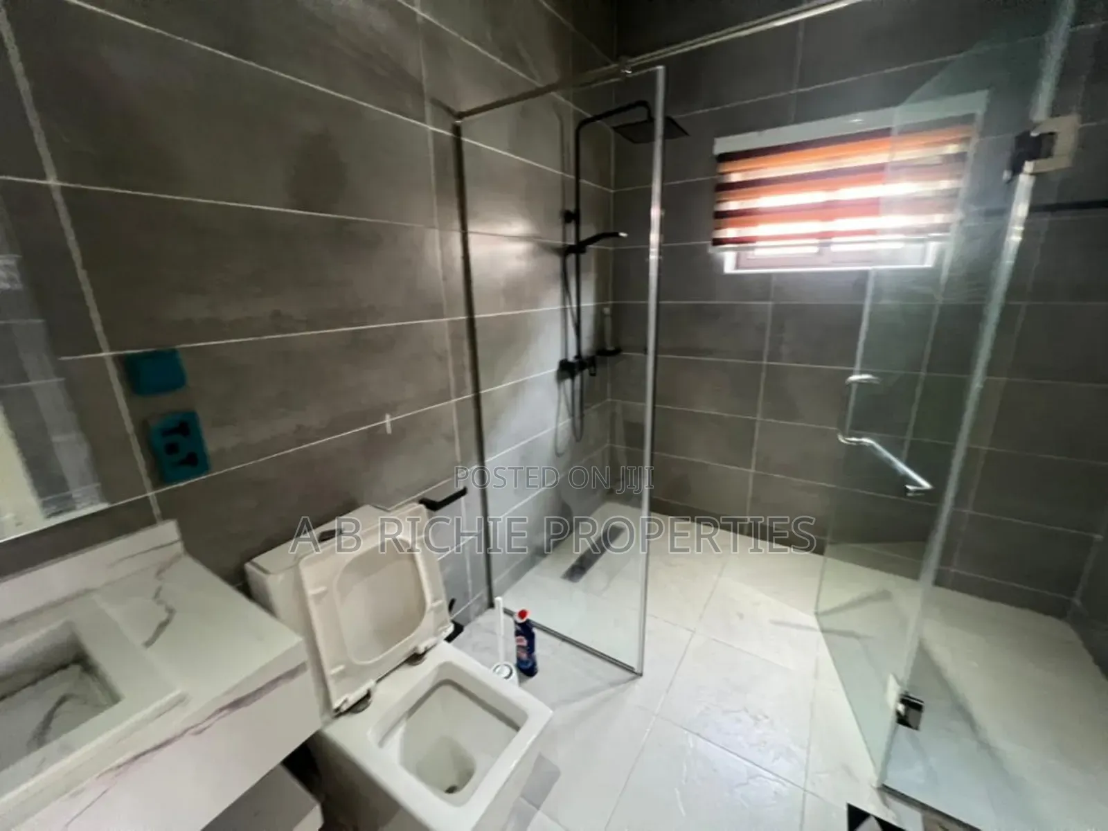 4bdrm House in Ab Richie Properties, East Legon for rent
