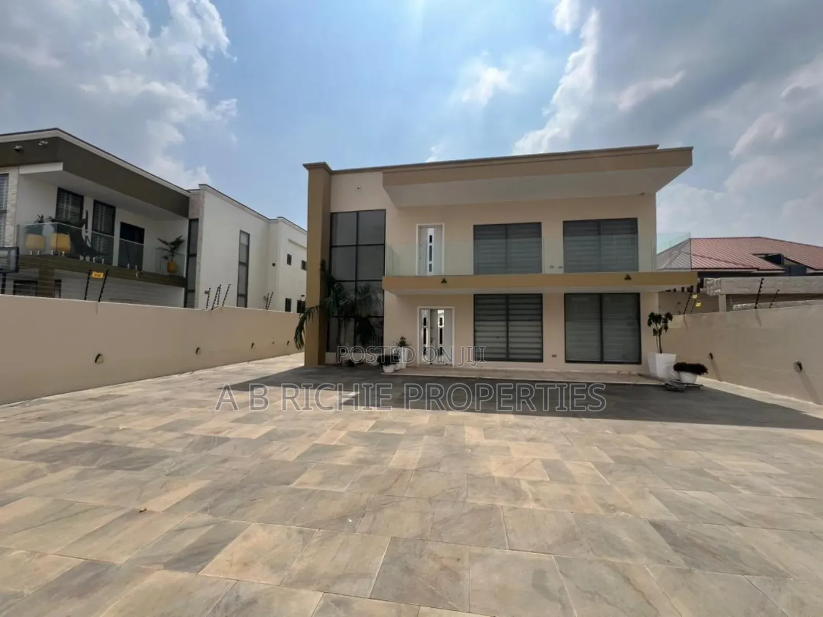 4bdrm House in Ab Richie Properties, East Legon for rent