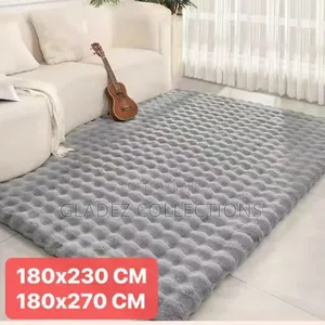 Bubbles Rabbit Hair Carpet
