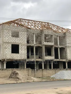 House Roofing Installation