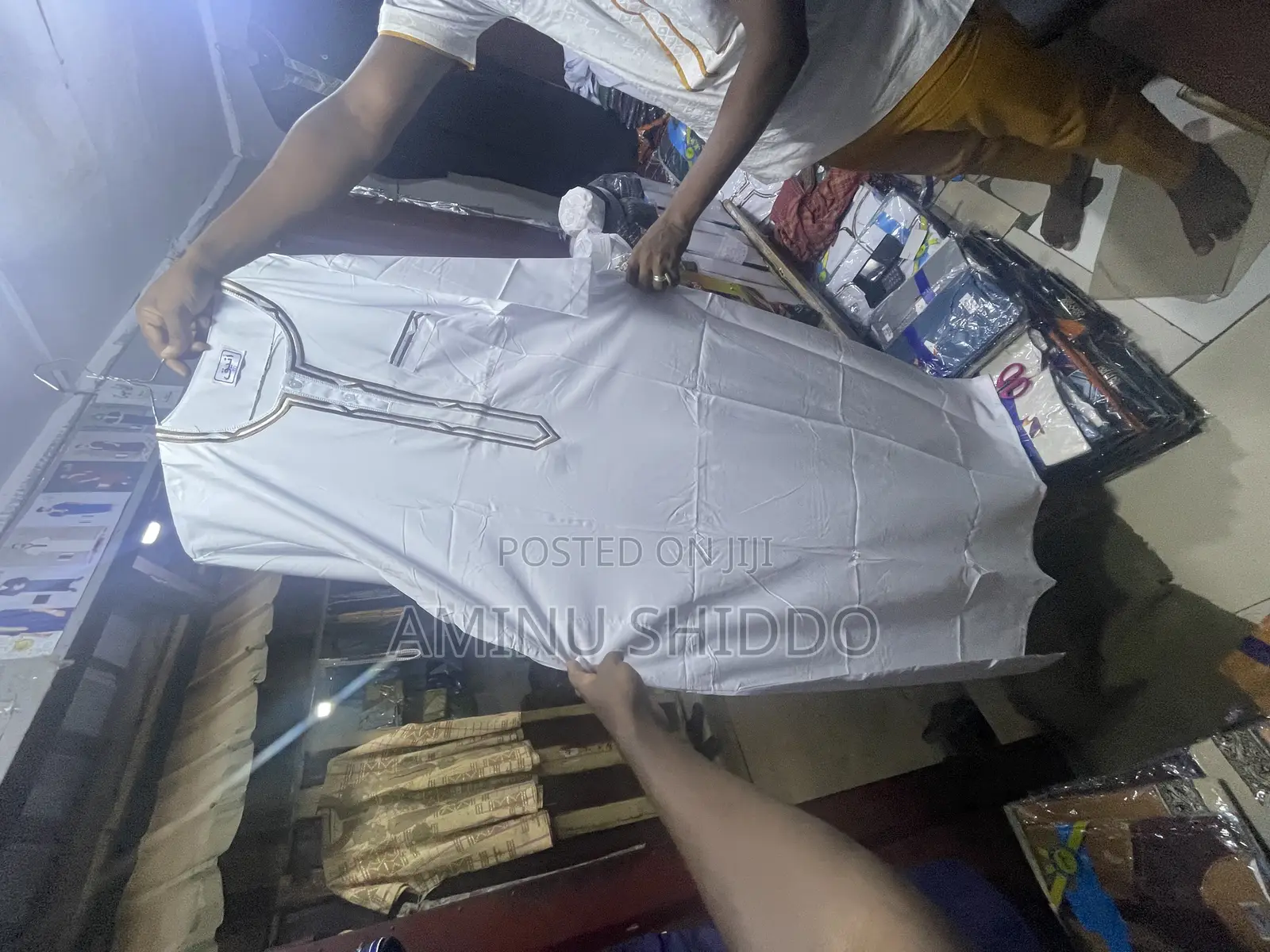 White Jalabiya for Both Men and Women