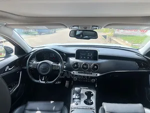 Kia Stinger GT AWD 2019 Pearl