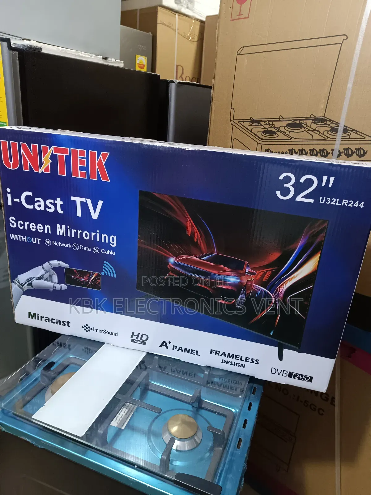 Unitek 32" I-cast Satellite Digital Led Tv