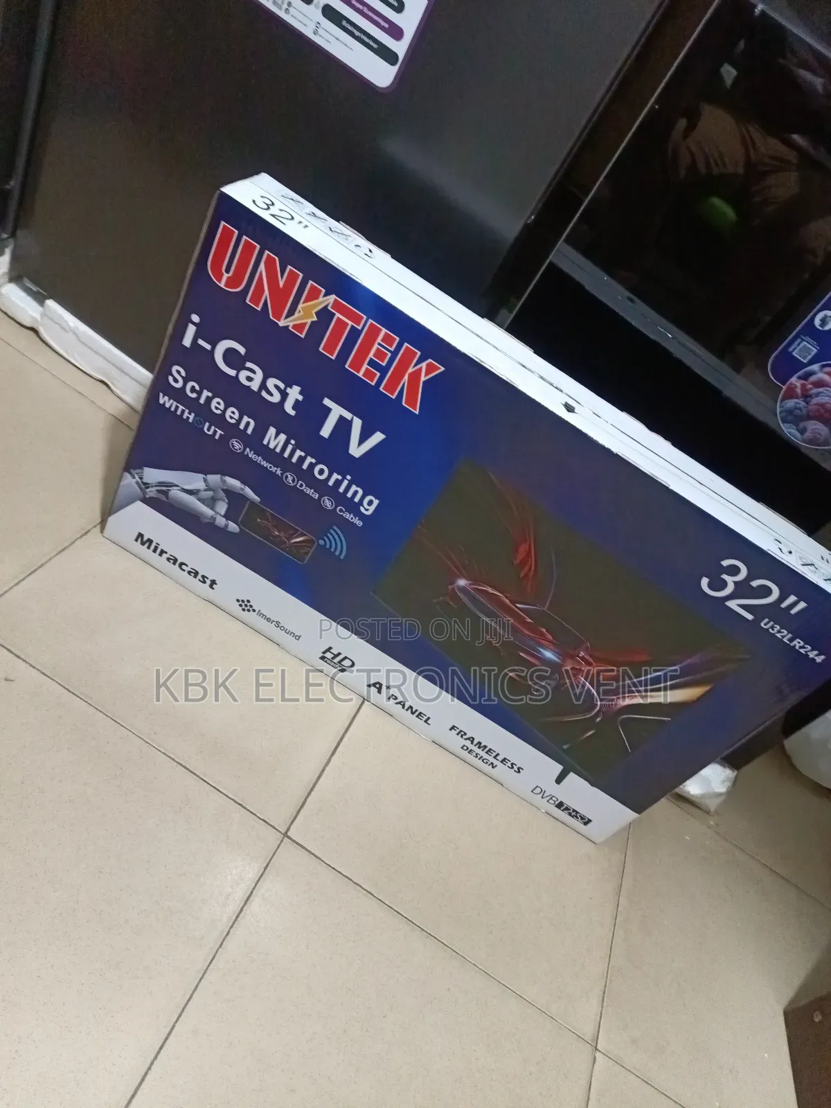 Unitek 32" Satellite Digital I-cast Led Tv