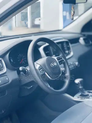 Kia Sorento 2.4L LX AWD 2019 White