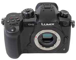 Gh5 Camera + Professional Mics. Full Kit