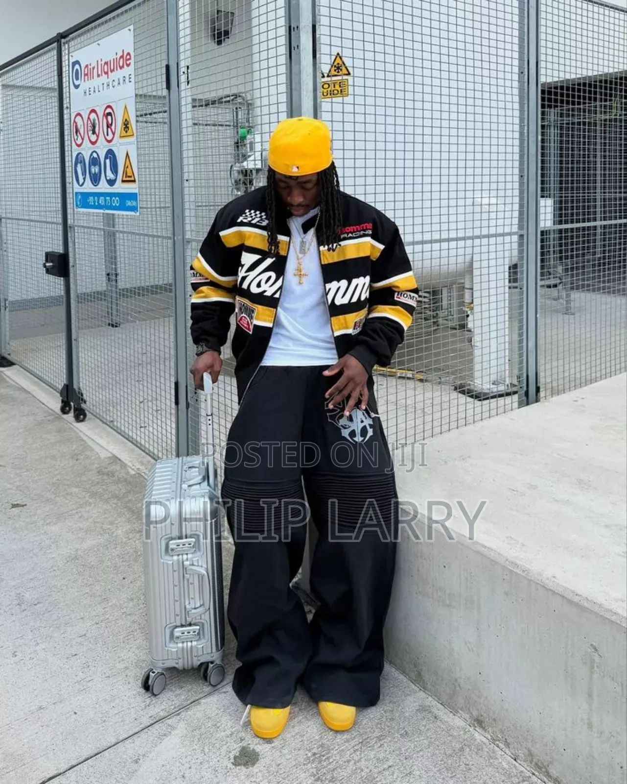 X Baggy Jeans