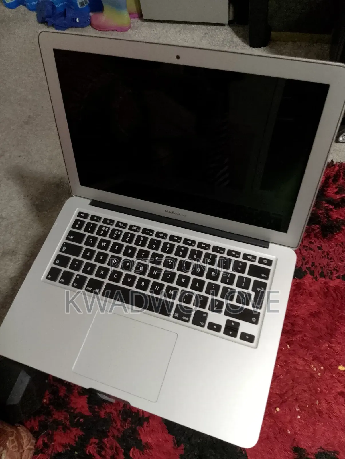Laptop Apple MacBook Air 4GB Intel Core i5 SSD 128GB