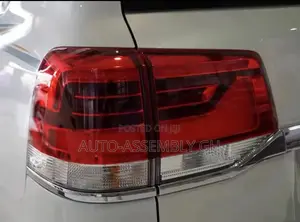 Toyota Land Cruiser Tail Lights (4 Pieces) 2016-2021