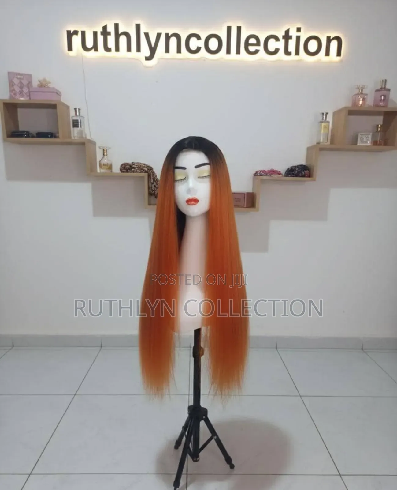 Copper‐Orange Ombre Glam Wig
