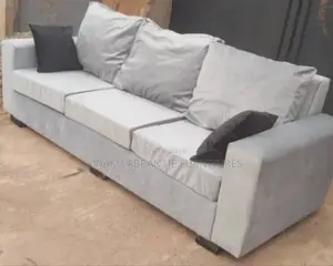 3 in 1 Seater.