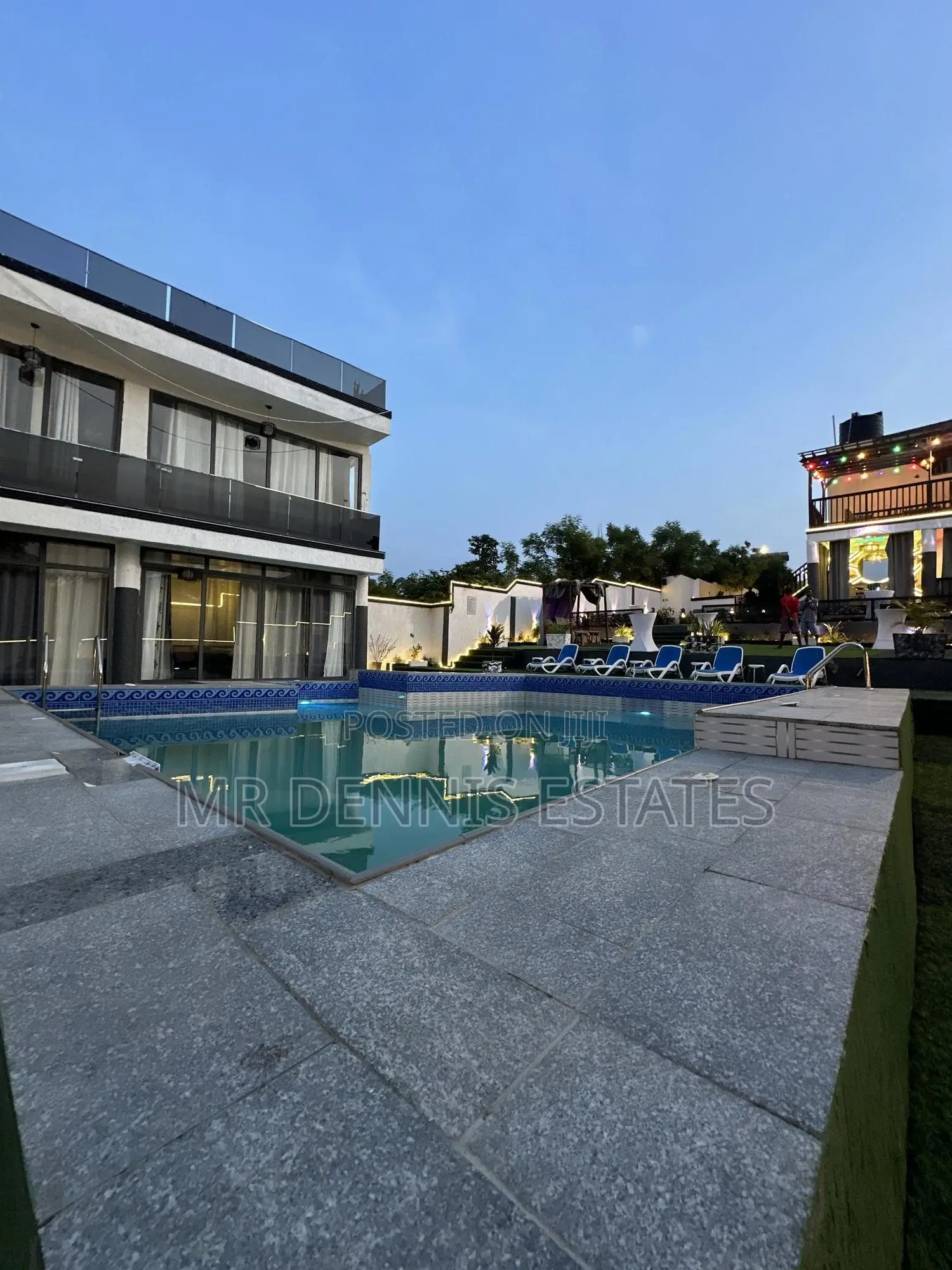Furnished 1bdrm Apartment in Westhills Mall for rent