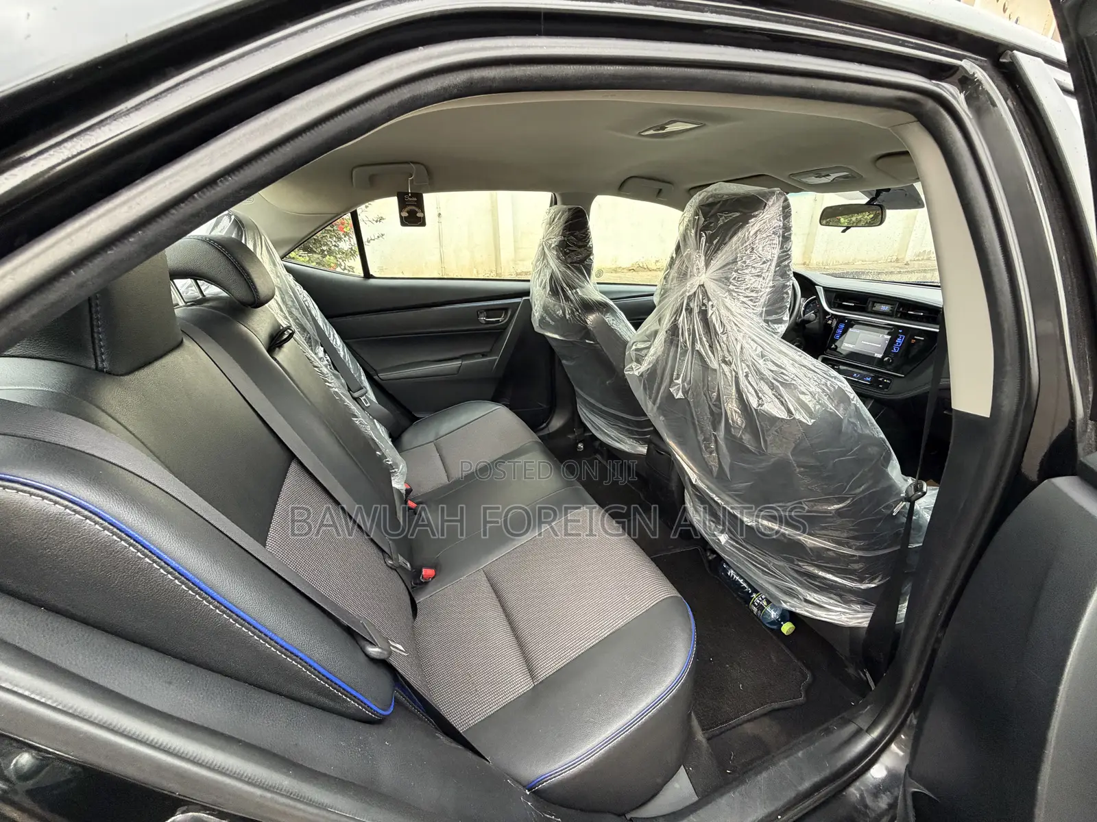 Toyota Corolla SE 4dr Sedan (1.8L 4cyl CVT) 2017 Black