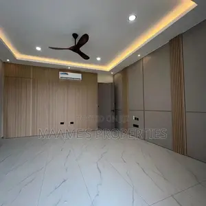 4bdrm Duplex in East Legon for sale