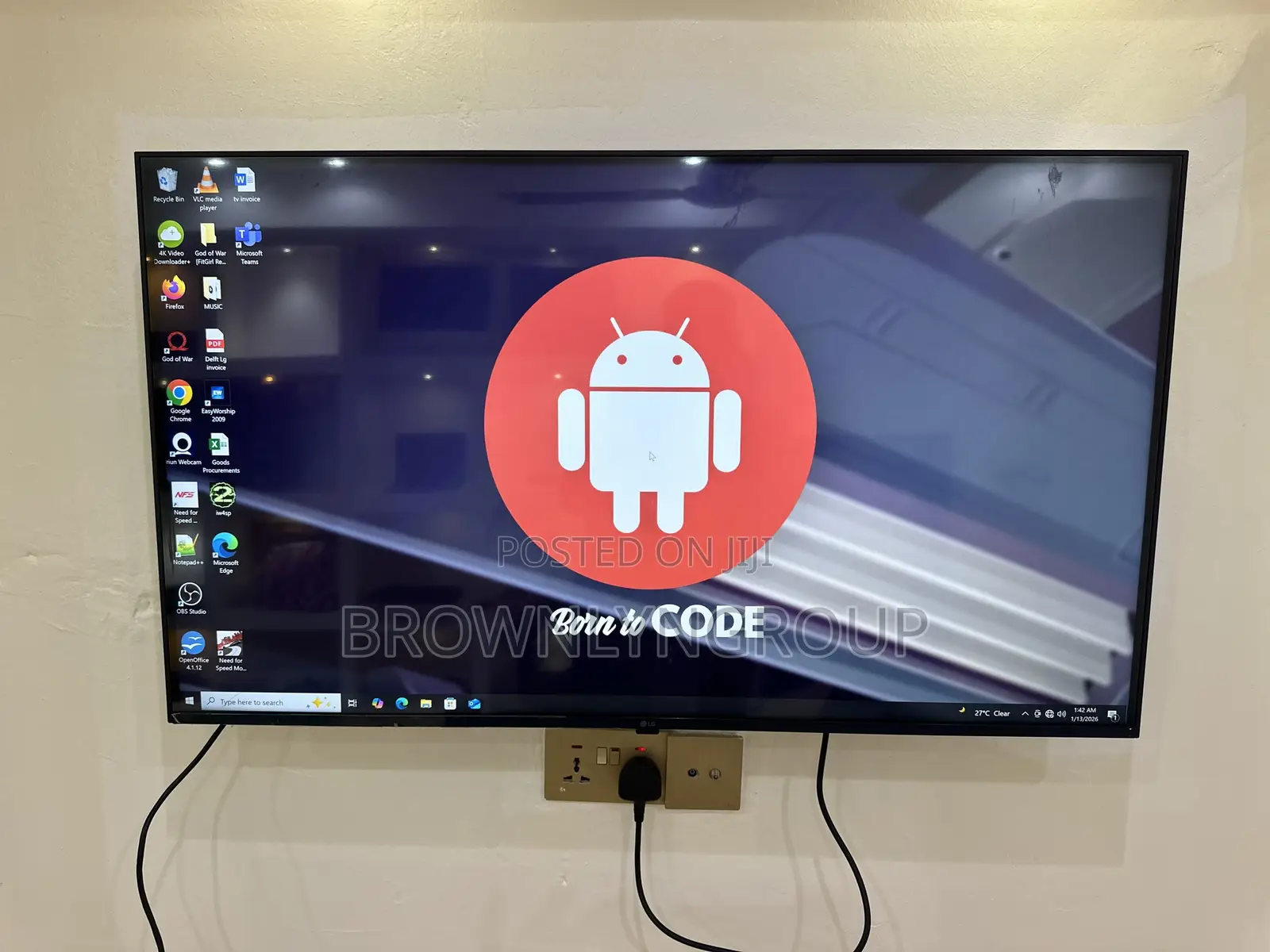 Lg Uhd 43” Monitor