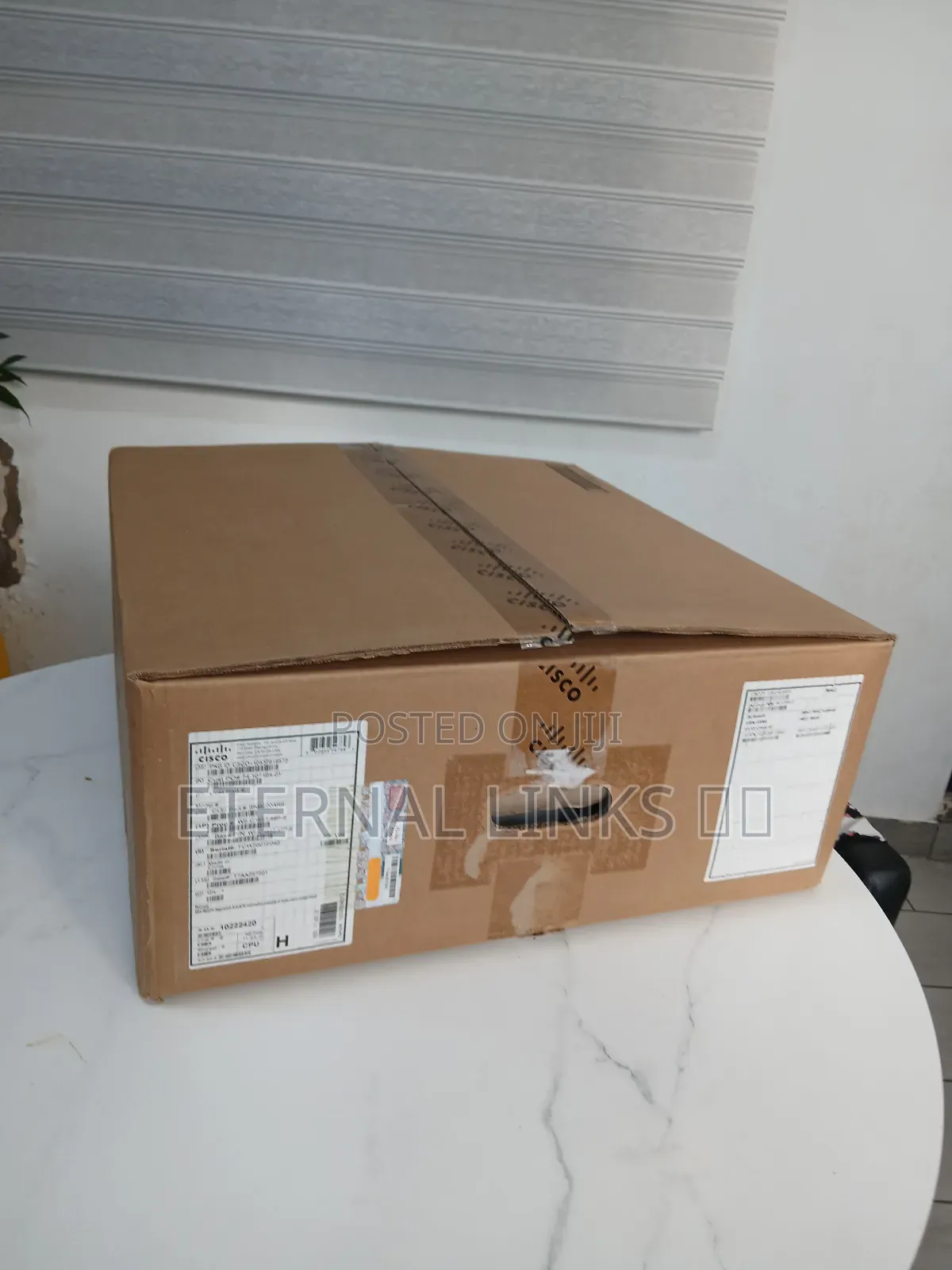 New Cisco 3850 48p Poe+Switch. Discounted