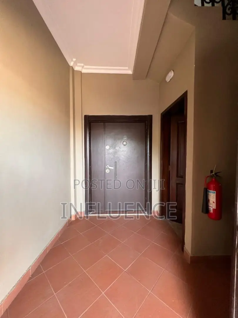 2bdrm Apartment in American House Area, East Legon for rent