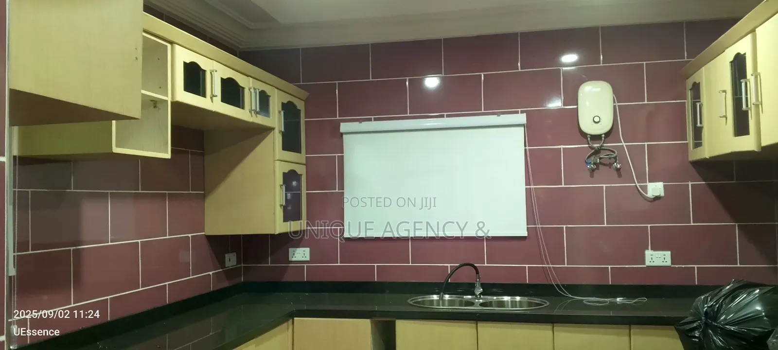 Furnished 4bdrm Duplex in Tema Metropolitan for rent