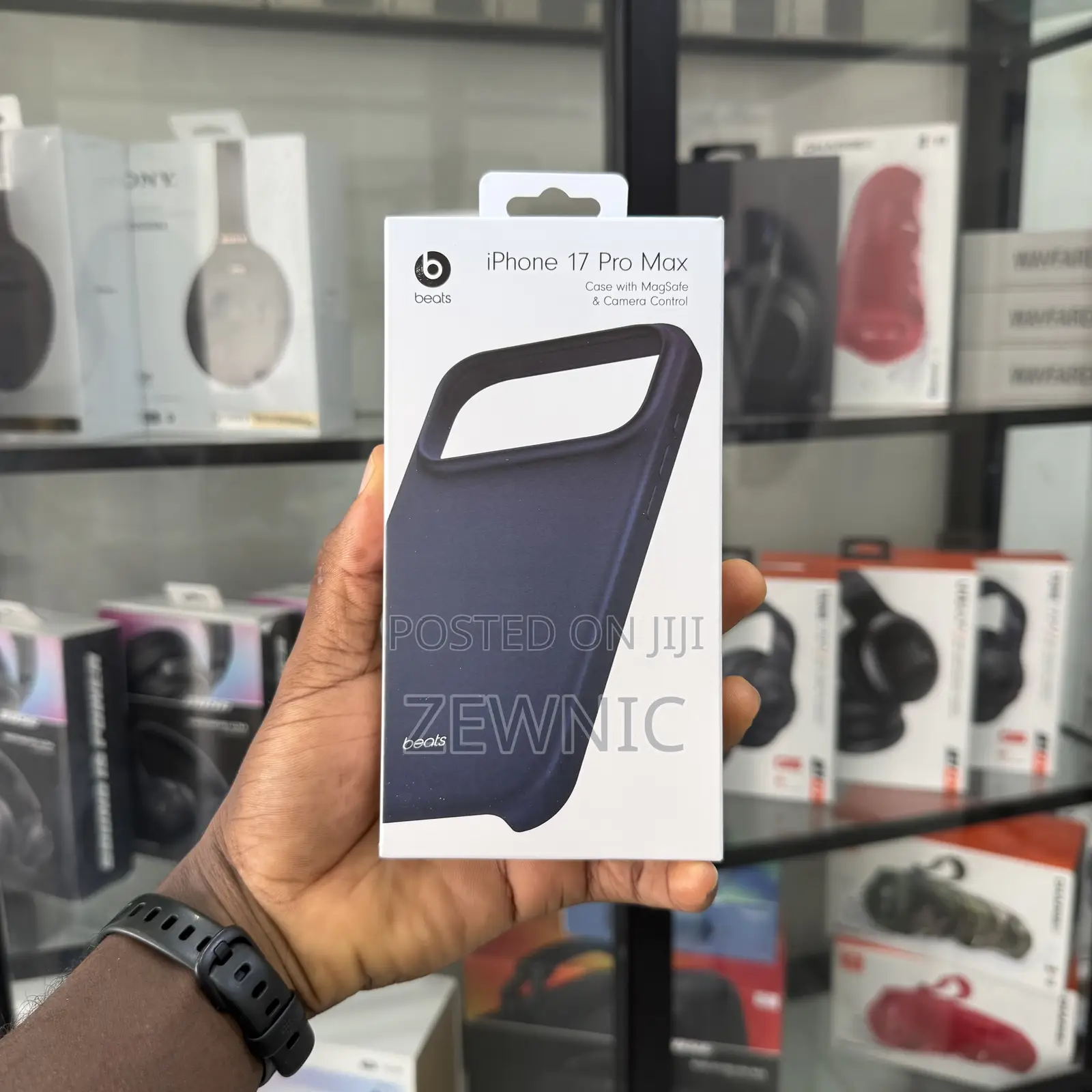 Beats iPhone 17 Pro Max Case With Magsafe and Camera Control