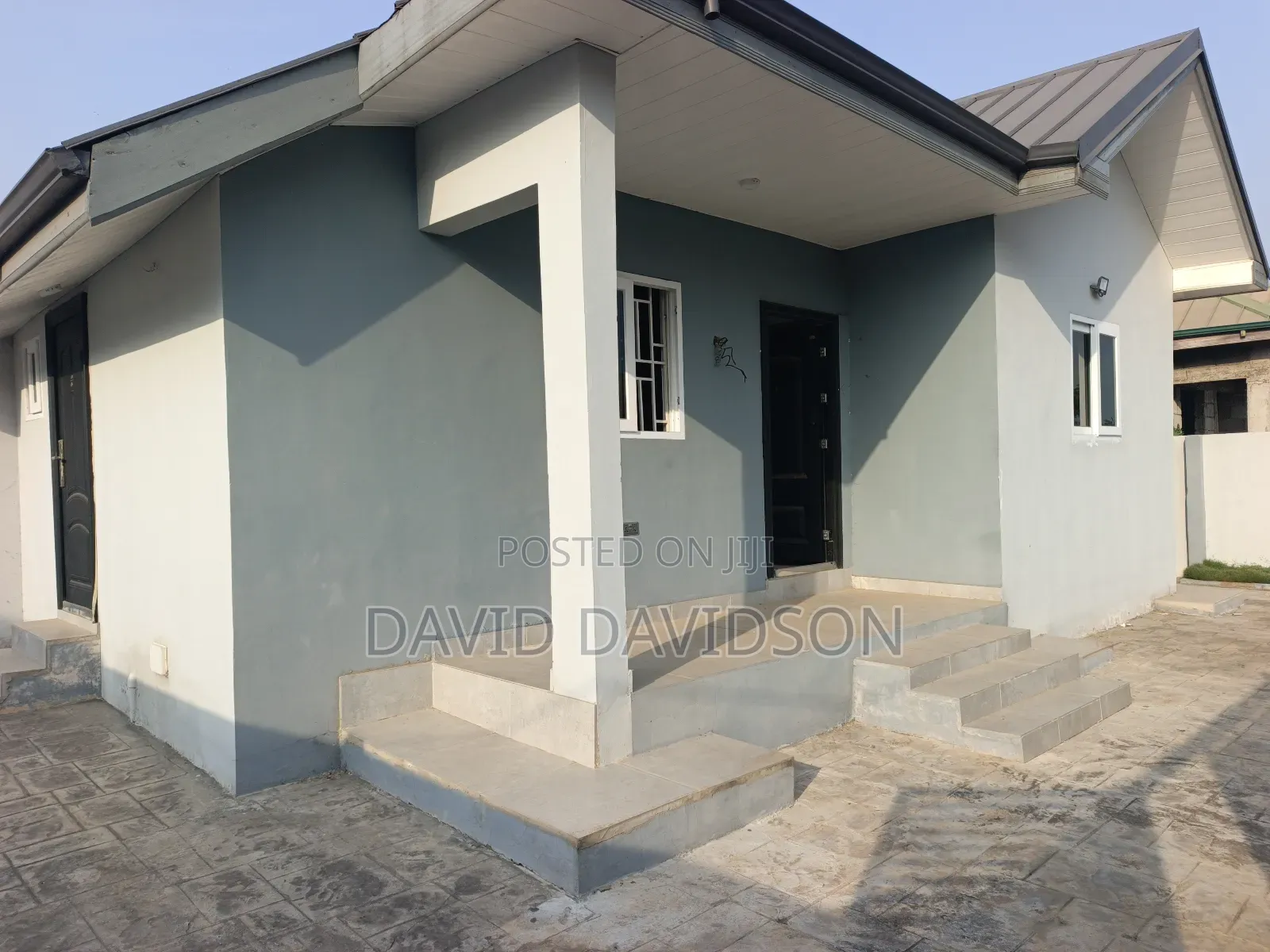 2bdrm House in 2 Bedroom House, Tema Metropolitan for sale