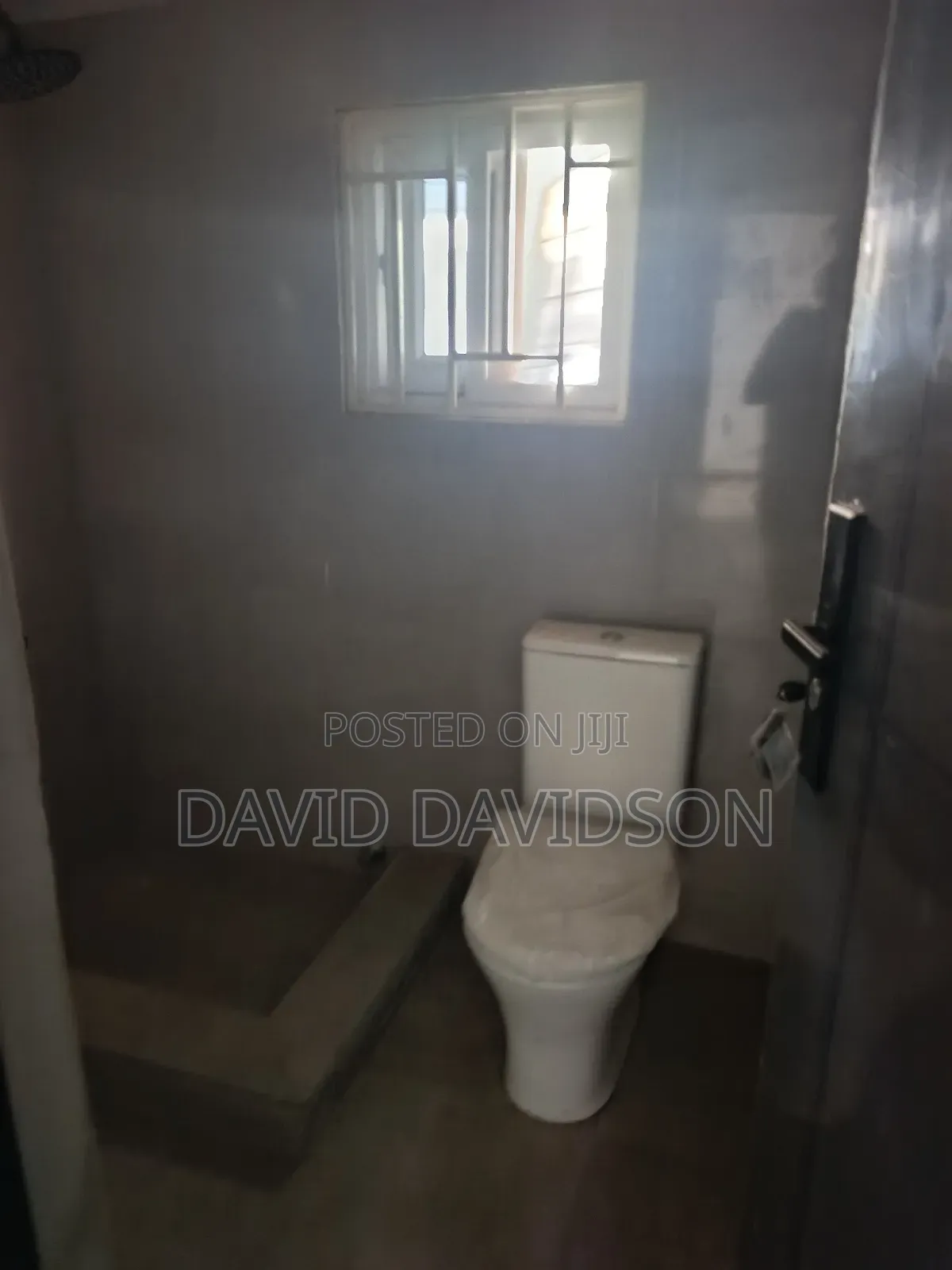 2bdrm House in 2 Bedroom House, Tema Metropolitan for sale