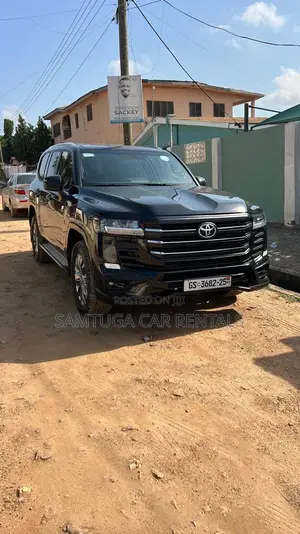 Toyota Land Cruiser Rent