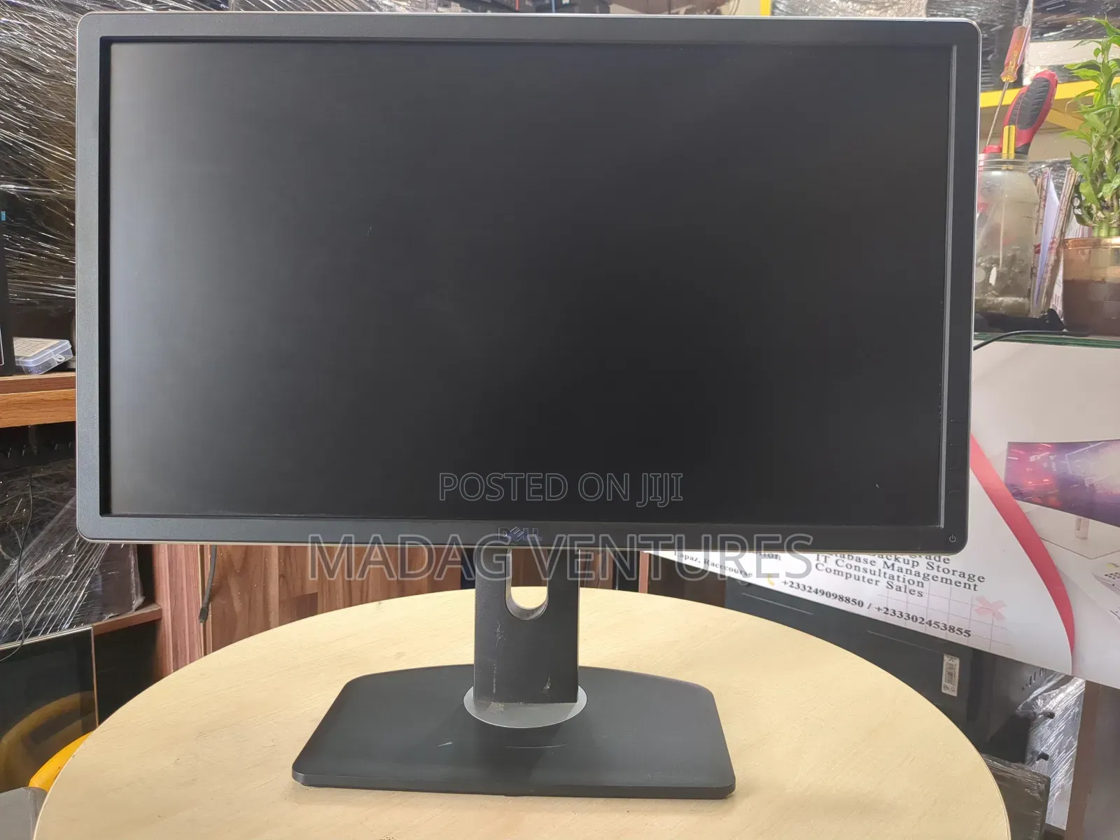 Dell P2414hb Full Hd 24 Inch Monitor, Vga, Display Port, Dvi, 1080p