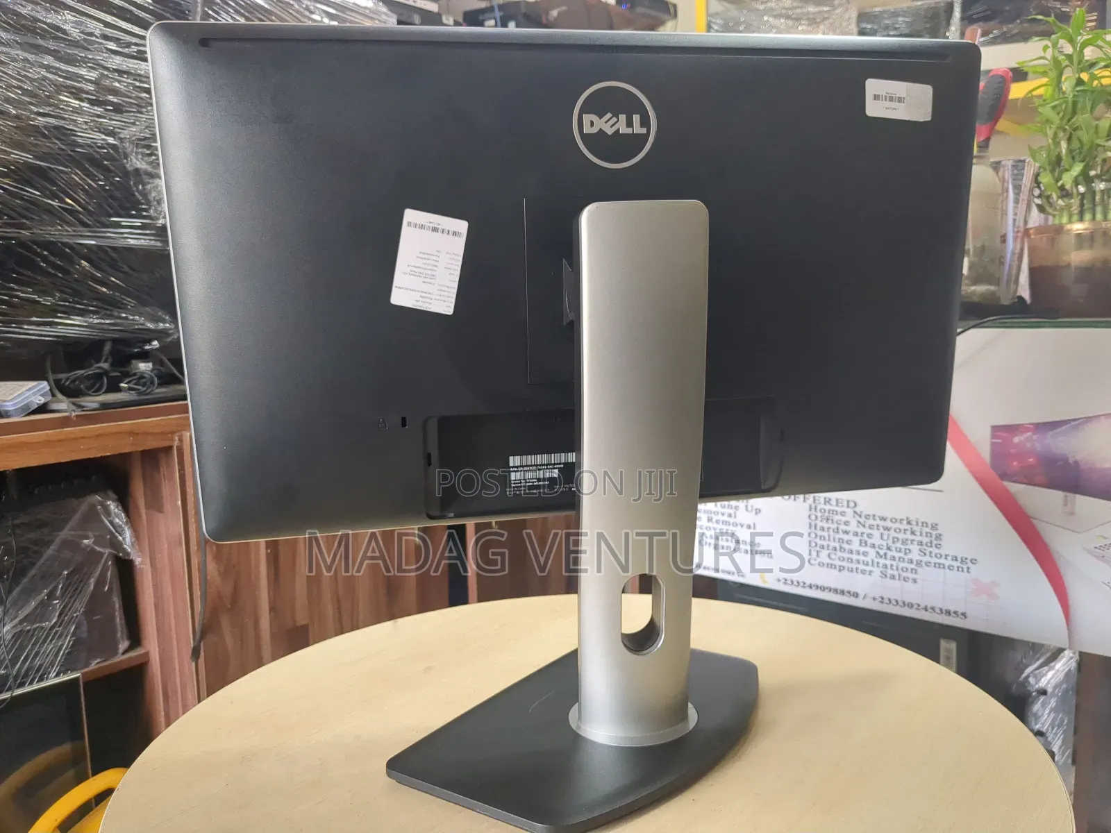 Dell P2414hb Full Hd 24 Inch Monitor, Vga, Display Port, Dvi, 1080p