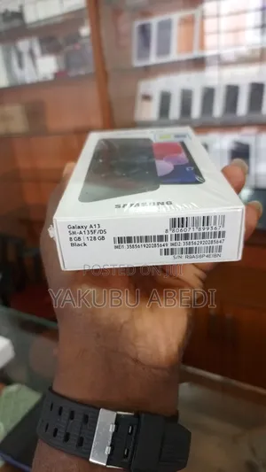 New Samsung Galaxy A13 5G 64 GB Black