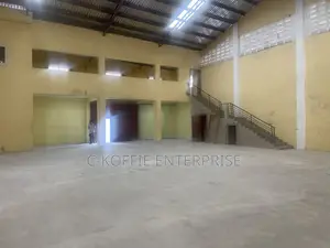 330 SQM Warehouse at Spintex for Rent