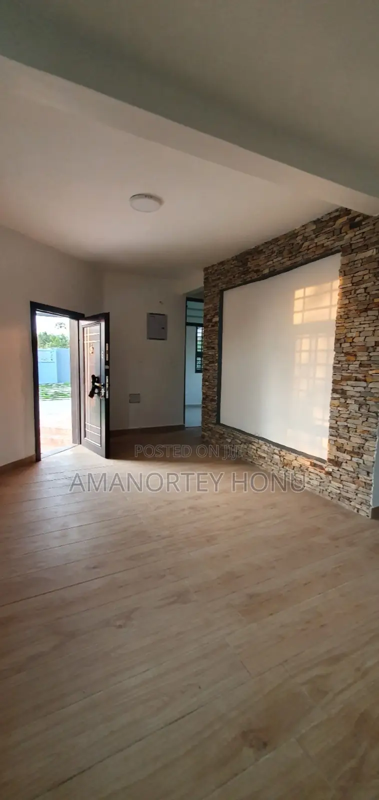 3bdrm Bungalow in Ghana Flag for rent
