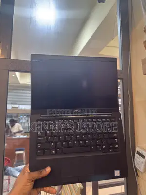 New Laptop Dell Latitude 7390 8GB Intel Core I5 HDD 256GB