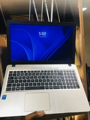 Laptop Asus X540LA 8GB Intel Core I3 SSD 128GB