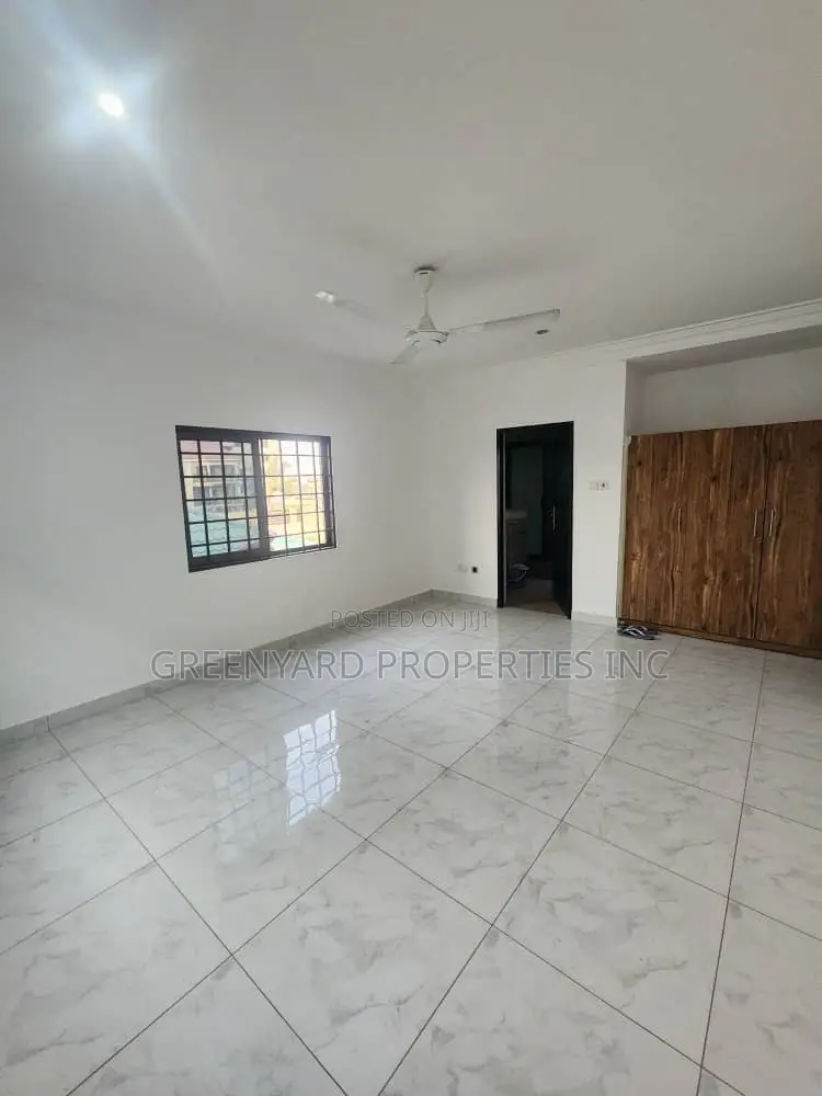 3bdrm House in East Legon for rent