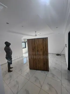 3bdrm House in East Legon for rent