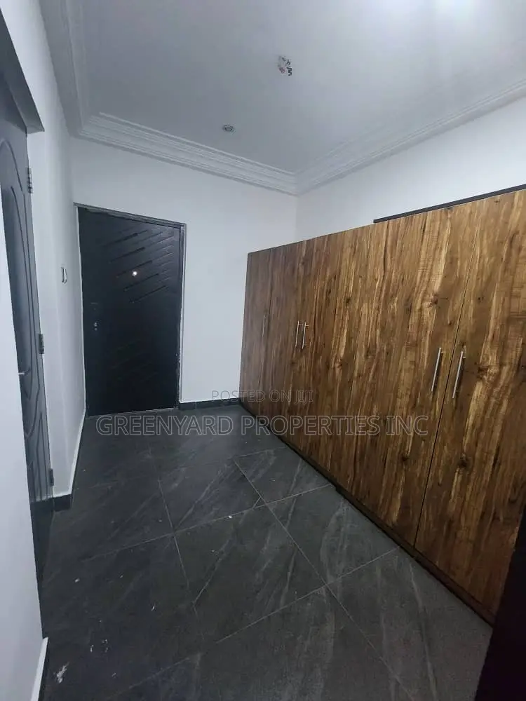 3bdrm House in East Legon for rent