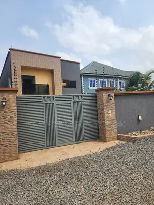 3bdrm House in East Legon for rent