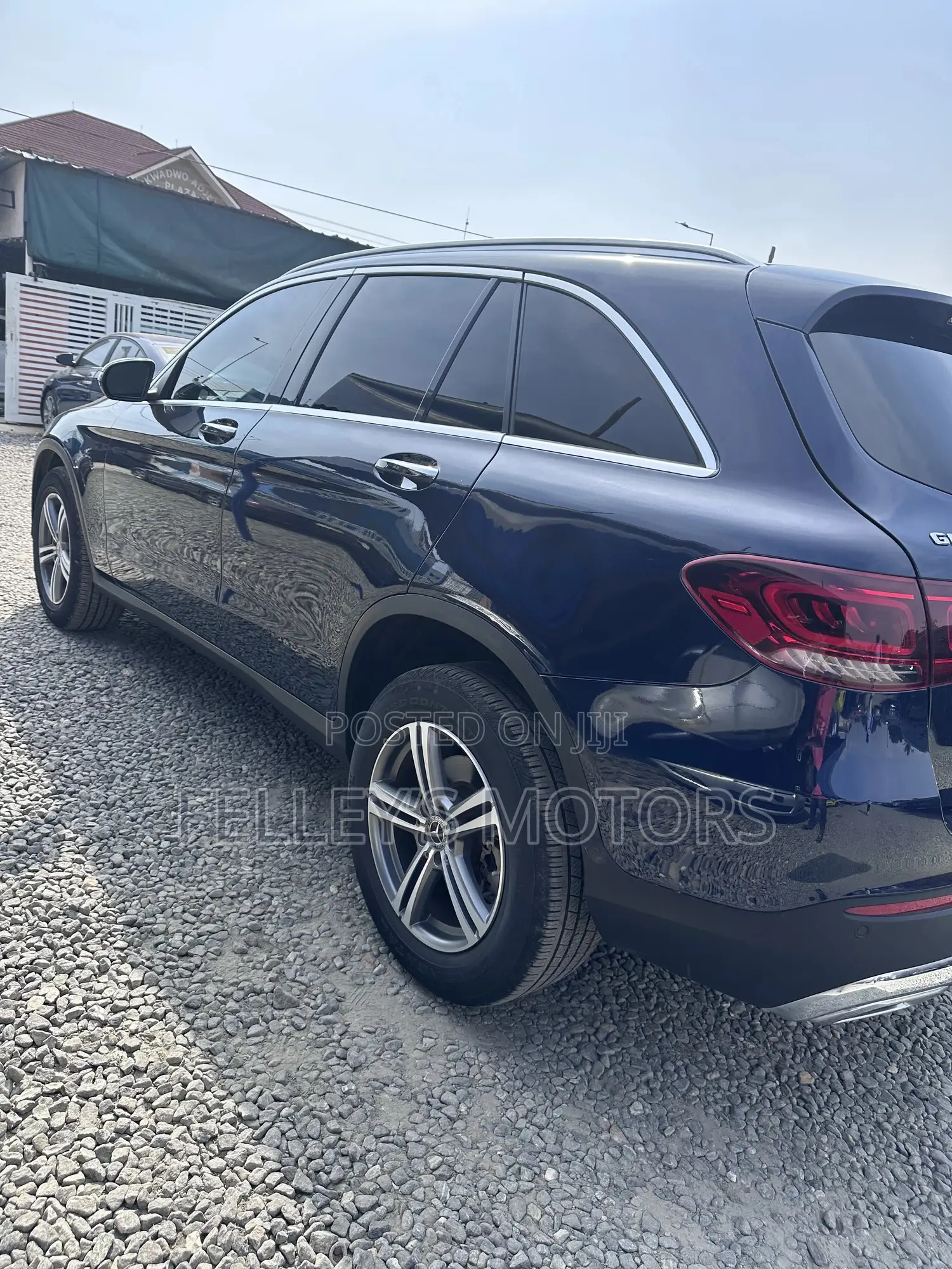 Mercedes-Benz GLC-Class 2021 Blue